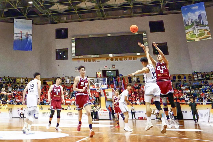 开云体育-专访“粤BA”茂名队队员李春明：“为家乡而战，是我们勇于拼博的底气”|篮球|广东省|广东省城市篮球联赛|张波|球队_新浪新闻